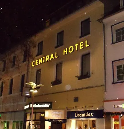 Central Hotel 3*